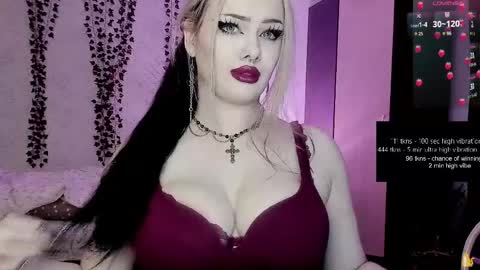 cherry_elfcat online show from June 4, 2026, 2:28 am