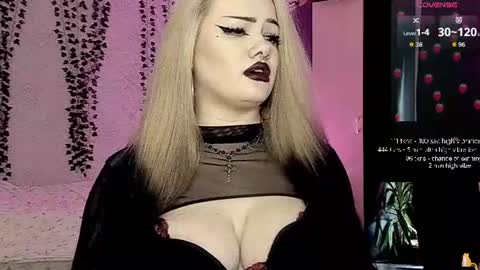 cherry_elfcat online show from July 25, 2026, 2:09 am