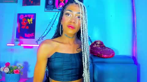 cherry_gate online show from May 19, 2026, 11:55 pm