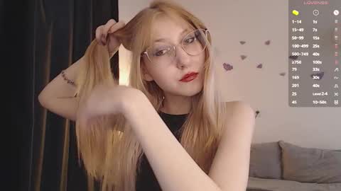 Snapshot of cherry_hazzze chatting on February 12, 2026, 8:09 am Cheryl online show from February 12, 2026, 8:09 am