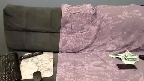 Snapshot of cherry_hell chatting on February 3, 2026, 6:22 am Astrid online show from February 3, 2026, 6:22 am