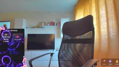 mayra online show from September 11, 2025, 8:03 am