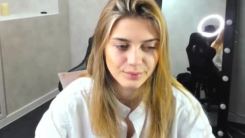 cherry_pr1ce online show from December 24, 2024, 10:28 pm