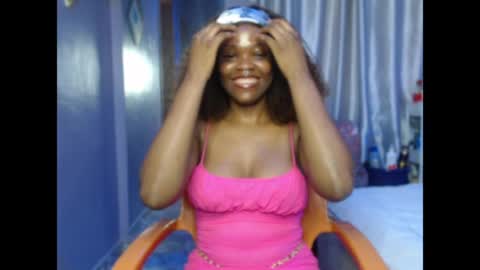 Sophie online show from May 16, 2026, 6:32 am