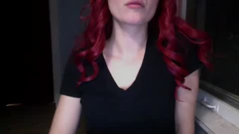 Snapshot of cherryblushxo chatting on February 3, 2025, 4:04 am cherryblushxo online show from February 3, 2025, 4:04 am