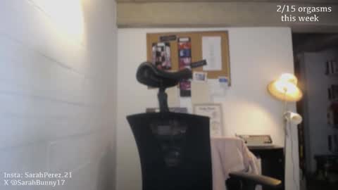 Sarah Prez online show from October 12, 2025, 6:23 am