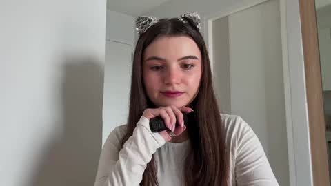 Snapshot of cherryelin chatting on December 27, 2024, 4:36 am Lina online show from December 27, 2024, 4:36 am