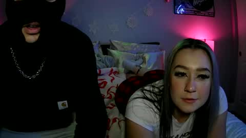 cherryflavoredfeline online show from January 23, 2025, 2:55 am