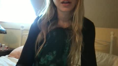 Snapshot of cherryflavorxx chatting on March 17, 2026, 9:51 pm cherryflavorxx online show from March 17, 2026, 9:51 pm