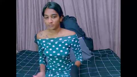 Snapshot of cherryindian4u69 chatting on December 28, 2024, 7:55 am leah online show from December 28, 2024, 7:55 am