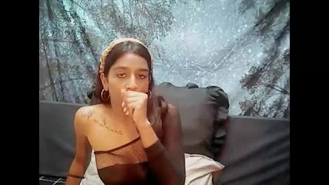 Snapshot of cherryindian4u69 chatting on January 9, 2025, 8:13 am leah online show from January 9, 2025, 8:13 am