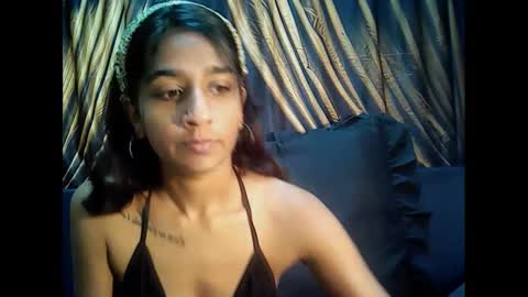 Snapshot of cherryindian4u69 chatting on January 10, 2025, 5:47 am leah online show from January 10, 2025, 5:47 am