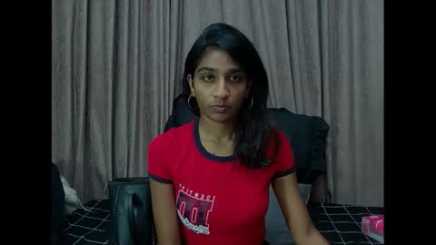 Snapshot of cherryindian4u69 chatting on January 15, 2025, 5:40 am leah online show from January 15, 2025, 5:40 am