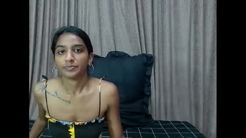 Snapshot of cherryindian4u69 chatting on January 19, 2025, 8:18 am leah online show from January 19, 2025, 8:18 am