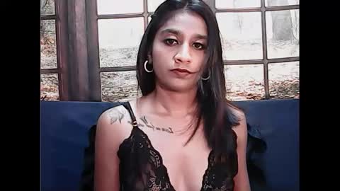 Snapshot of cherryindian4u69 chatting on February 7, 2025, 12:39 pm leah online show from February 7, 2025, 12:39 pm