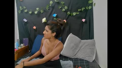 Snapshot of cherryindian4u69 chatting on September 15, 2025, 5:46 pm leah online show from September 15, 2025, 5:46 pm