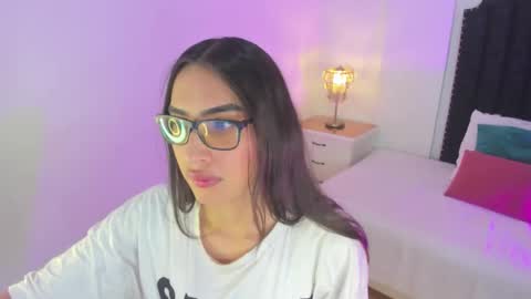 Snapshot of cherrylady2 chatting on October 13, 2025, 12:27 pm Cherry online show from October 13, 2025, 12:27 pm