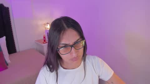 Snapshot of cherrylady2 chatting on October 26, 2025, 12:44 pm Cherry online show from October 26, 2025, 12:44 pm