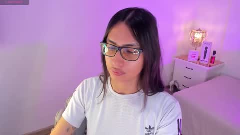 Snapshot of cherrylady2 chatting on December 5, 2025, 12:25 pm Cherry online show from December 5, 2025, 12:25 pm