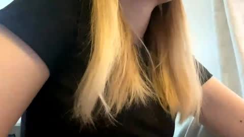 Lei online show from April 13, 2026, 5:35 am