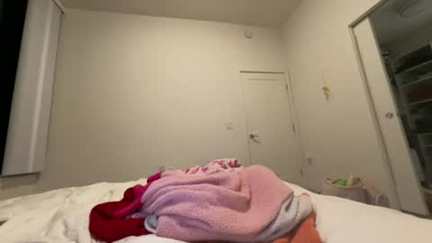 cherrylove444 online show from August 9, 2026, 5:56 am