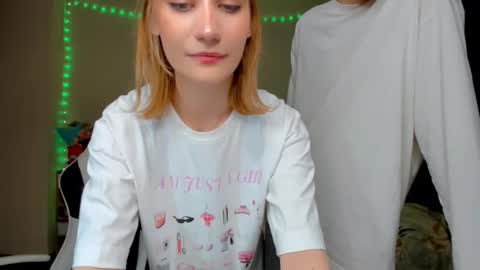 Snapshot of cherrylumi chatting on March 17, 2026, 8:12 pm Alice Simonplease like online show from March 17, 2026, 8:12 pm