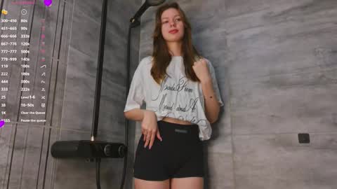 Snapshot of cherrymira chatting on February 24, 2026, 5:33 pm Loise online show from February 24, 2026, 5:33 pm