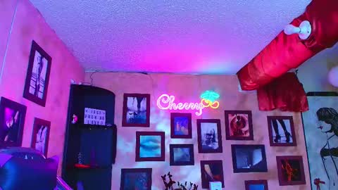 cherry online show from October 24, 2025, 3:08 pm