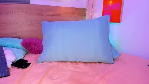 Cherry Queen online show from January 14, 2026, 12:27 am