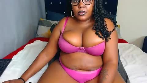 Snapshot of cherryyummy69 chatting on March 7, 2025, 7:27 pm cherryyummy69 online show from March 7, 2025, 7:27 pm