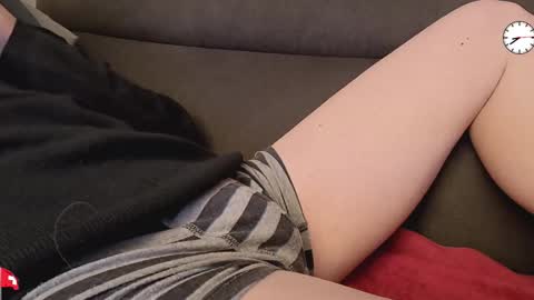 Grey online show from November 2, 2025, 7:38 pm