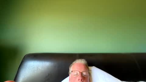 Snapshot of chicagodaddy74 chatting on February 25, 2025, 5:47 pm chicagodaddy74 online show from February 25, 2025, 5:47 pm