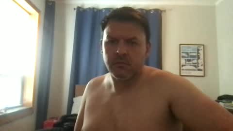 chicagoguy7183 online show from May 13, 2026, 2:14 pm