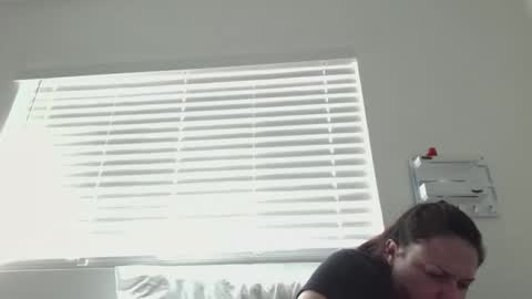 chichitabonitaa online show from November 24, 2025, 9:14 pm