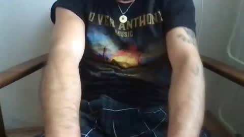 Snapshot of chico_____ chatting on December 22, 2025, 2:03 pm Chico online show from December 22, 2025, 2:03 pm