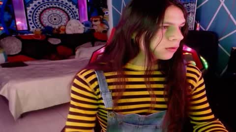 chico_explosivo online show from October 19, 2025, 1:39 am