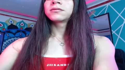 chico_explosivo online show from May 13, 2026, 2:09 am