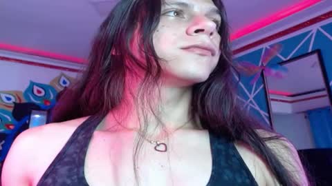 chico_explosivo online show from May 25, 2026, 3:34 am