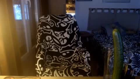 Snapshot of chicocam1983 chatting on December 14, 2024, 5:14 pm chicocam1983 online show from December 14, 2024, 5:14 pm