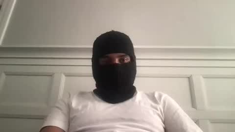 Snapshot of chicopaiisaa chatting on February 11, 2026, 7:41 pm Andres online show from February 11, 2026, 7:41 pm