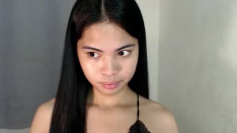 Snapshot of chictemptation_ chatting on February 10, 2026, 4:00 pm CRISTINE3. online show from February 10, 2026, 4:00 pm