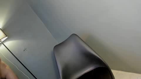 Snapshot of chie222 chatting on January 9, 2025, 4:19 am Chie online show from January 9, 2025, 4:19 am