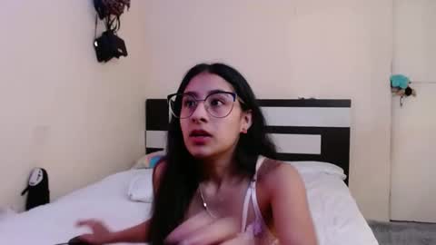 Snapshot of chikandela chatting on December 20, 2024, 11:16 pm  Valentina  online show from December 20, 2024, 11:16 pm