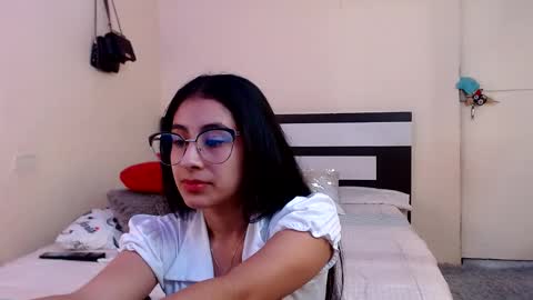 Snapshot of chikandela chatting on February 18, 2025, 10:25 pm  Valentina  online show from February 18, 2025, 10:25 pm