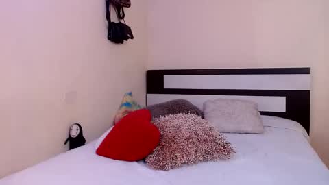 Snapshot of chikandela chatting on February 21, 2025, 9:22 pm  Valentina  online show from February 21, 2025, 9:22 pm