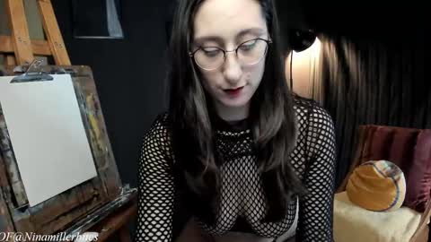 Snapshot of chilicheesebite chatting on November 7, 2025, 5:35 pm Nina online show from November 7, 2025, 5:35 pm