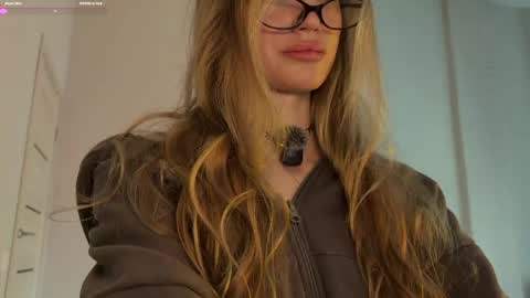 Goddess Vika - owner of all ur money online show from May 15, 2026, 12:34 pm