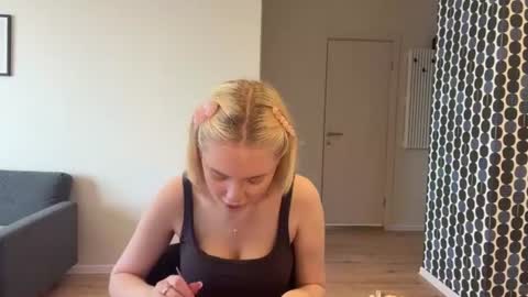 Chanelle online show from July 12, 2026, 10:17 am