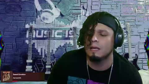 Enrique online show from March 8, 2025, 12:30 pm