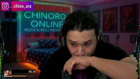 Snapshot of chinoroz chatting on February 2, 2026, 7:29 am Enrique online show from February 2, 2026, 7:29 am